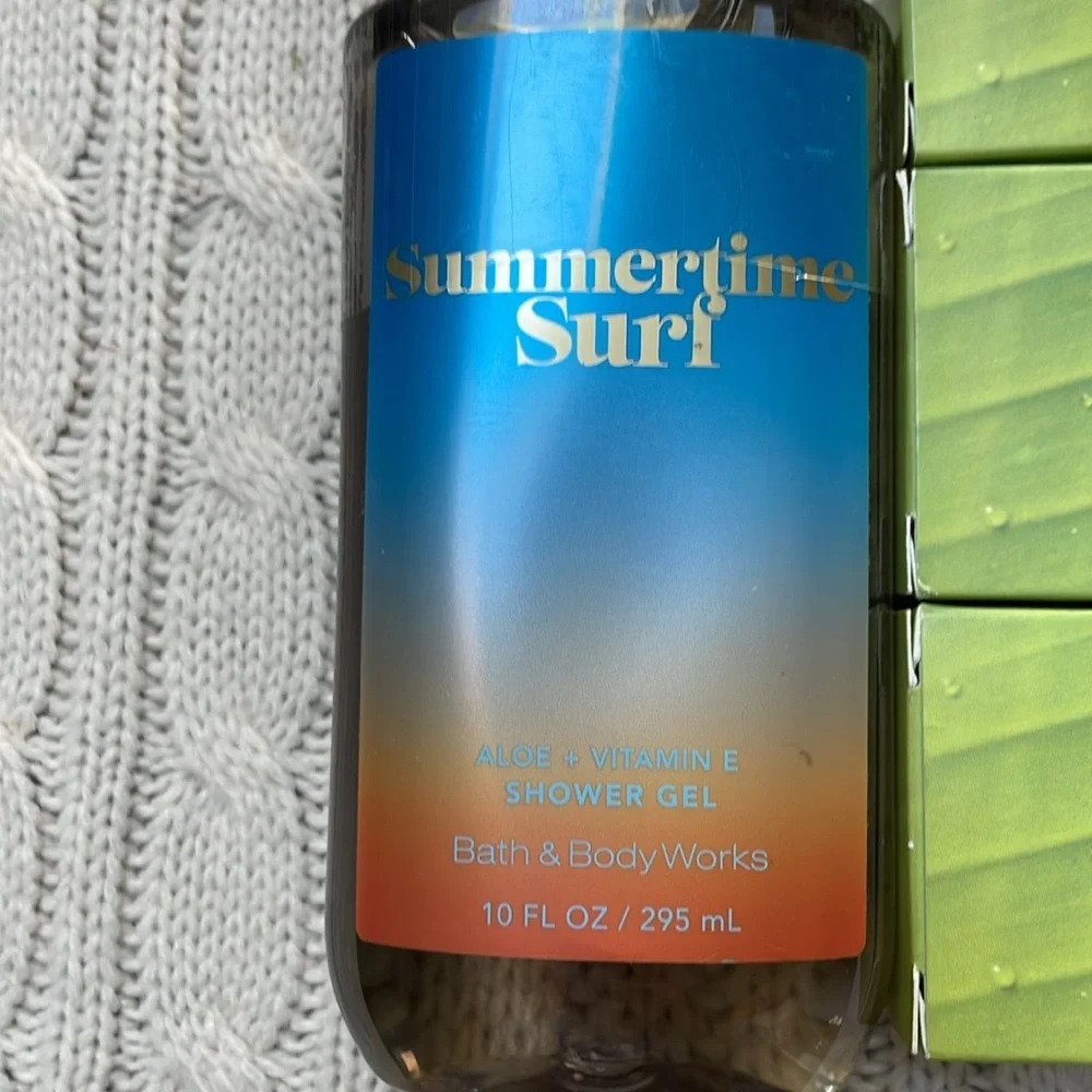 NWOT BBW shower gel and bar soap. Summertime Surf & Rain kissed leaves - Picture 3 of 5